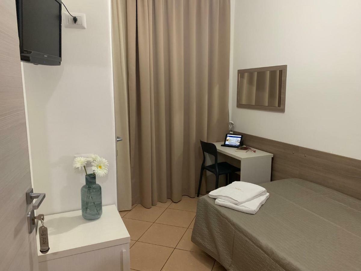 Hotel Siro Milan Exterior photo